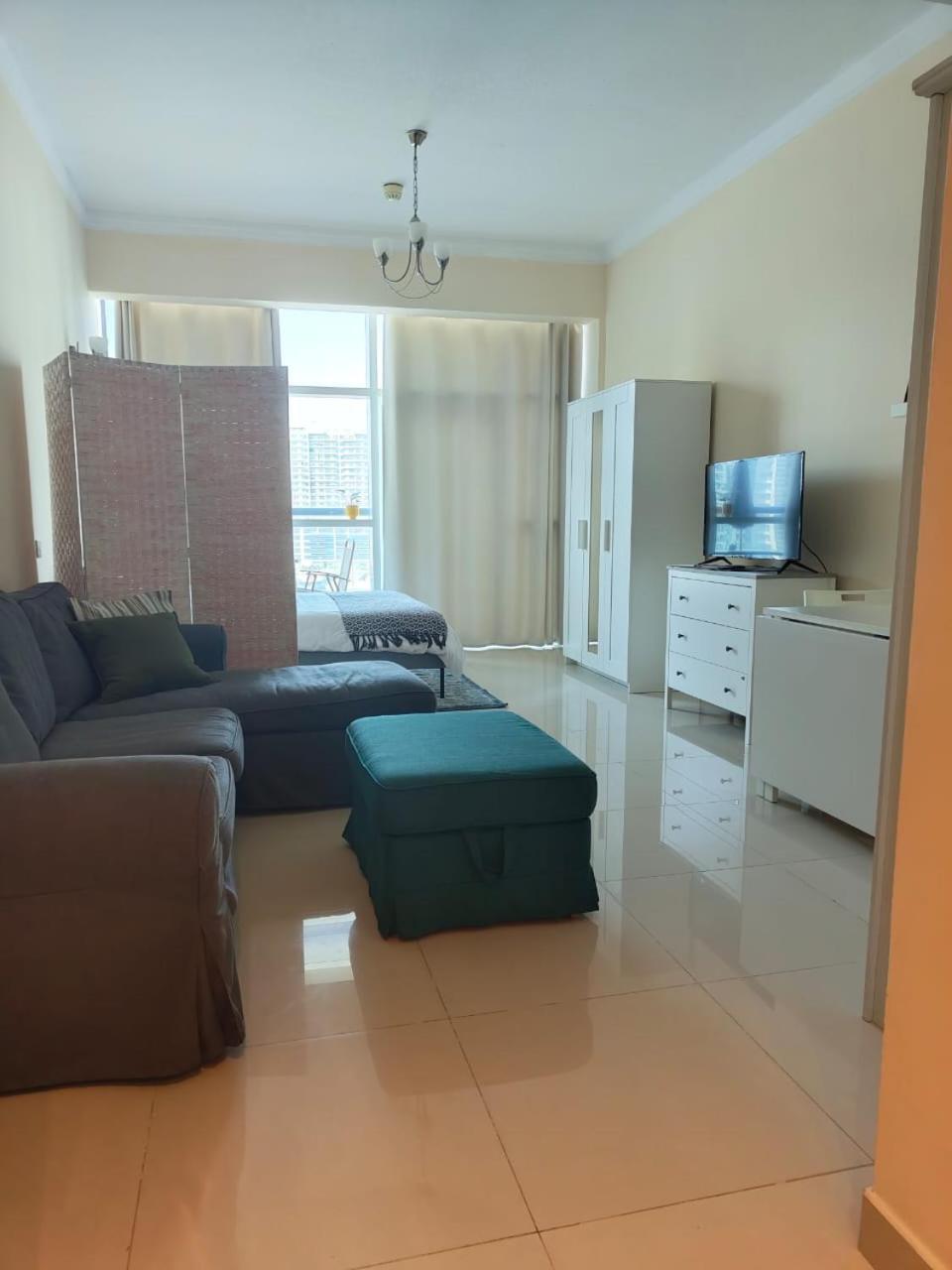 Studio In The Heart Of Sports City -Great View & Amenities! Dubai Exterior photo